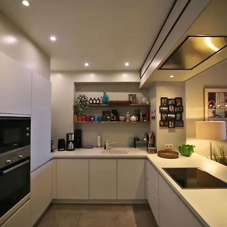 Daire Seaside Rendez-vous - 3 Vue Mer, Piscine, Sauna & Parking A Middelkerke